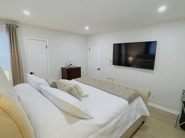 392 Lookout Ave — Photo 10