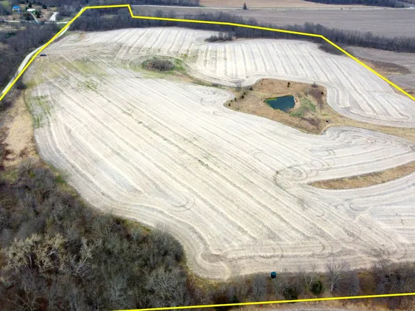 1 Arrow Rd, Harris, MO 64645