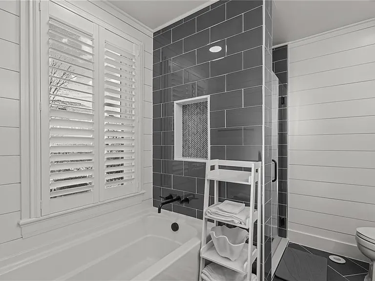 8 Cross St #1 — Photo 24