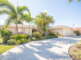 6507 Senegal Palm Way, Apollo Beach, FL 33572