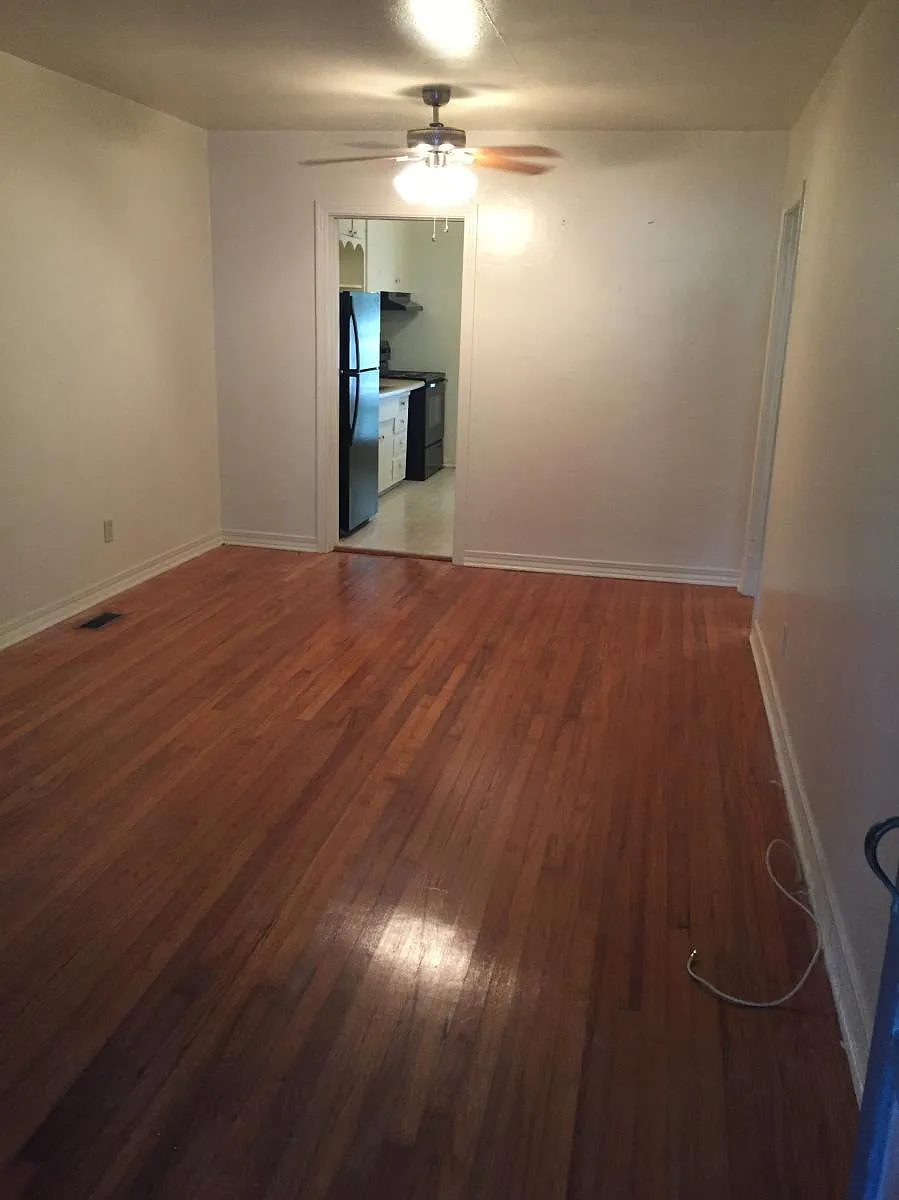 Building Photo - 810 Martin St #810