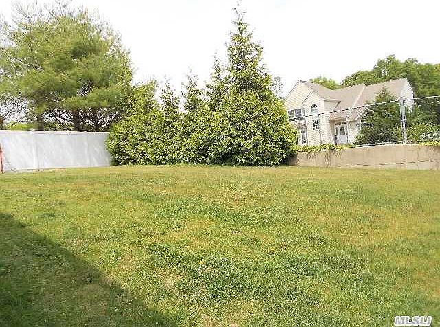 2nd image of 55 New York Ave