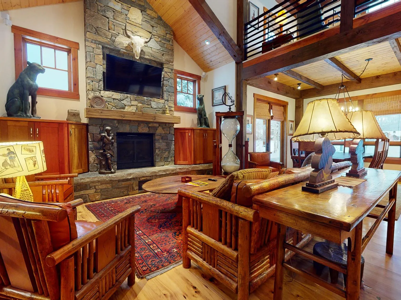4 bed, 4.5 bath, 3630 sqft, $6,500 — Photo 3