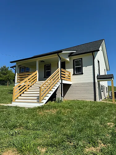 1139 Fairview Rd Photo 1