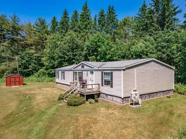 77 Black Swan Drive, Warren, ME 04864