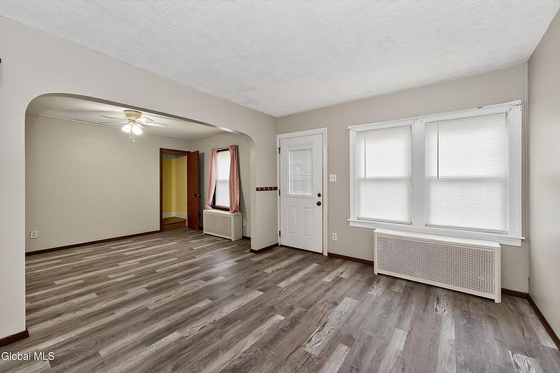 4th image of 1237 Palma Avenue