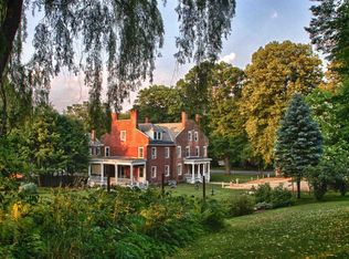 26 Main St, Windsor, VT 05089