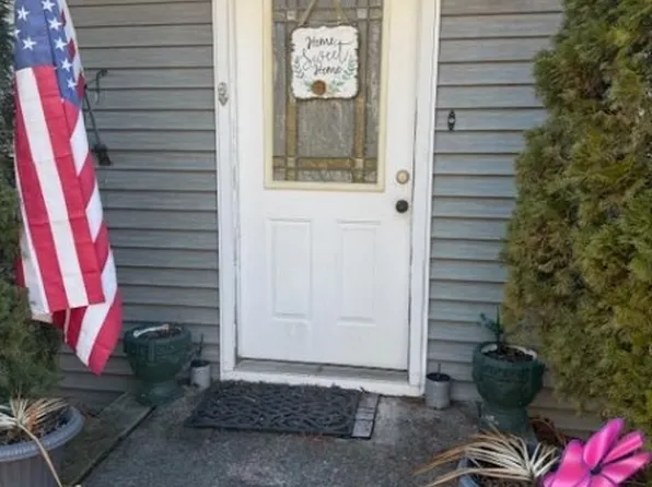 38 Highland Lakes Rd, Vernon Twp., NJ 07462