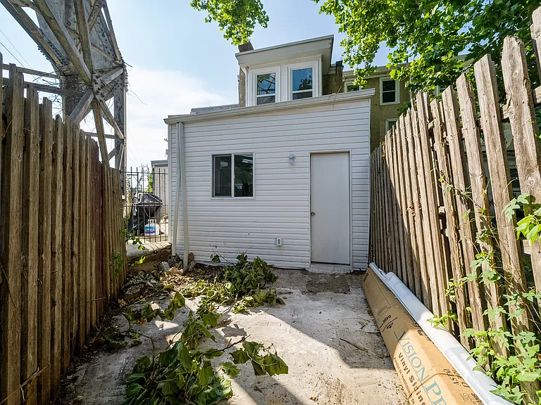 3521 Indian Queen Ln — Photo 32