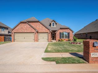 4924 Champlain Pl, Edmond, OK 73025