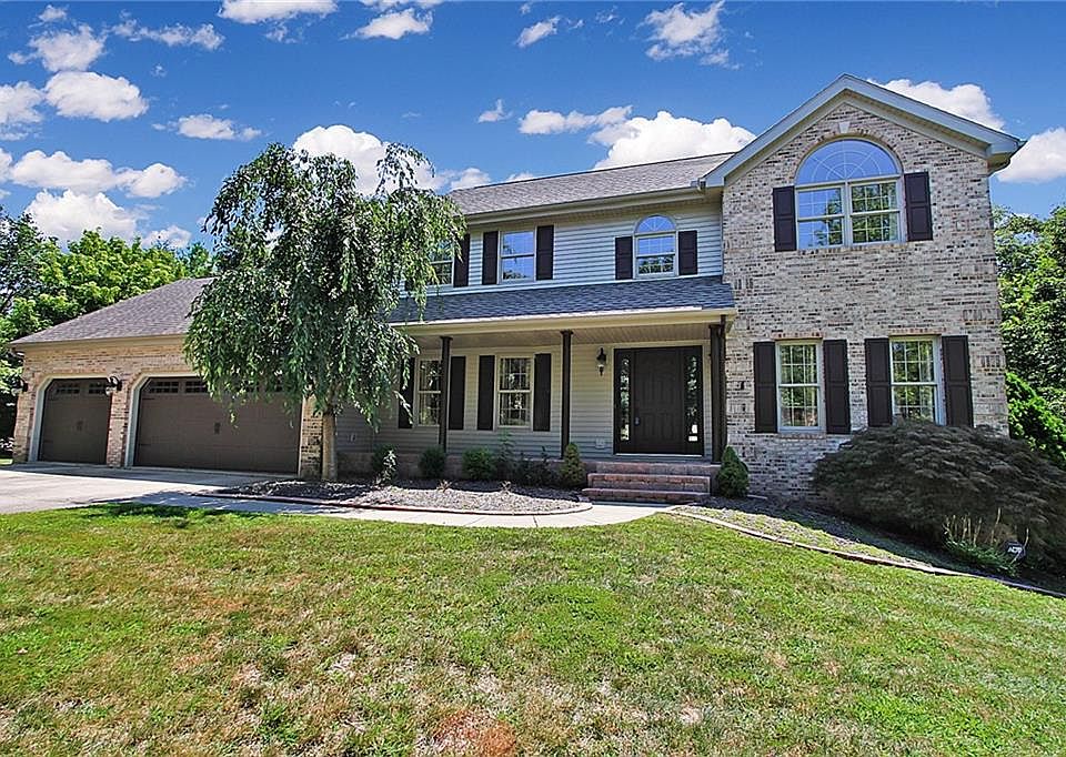 1st image of 758 Glenwood Dr