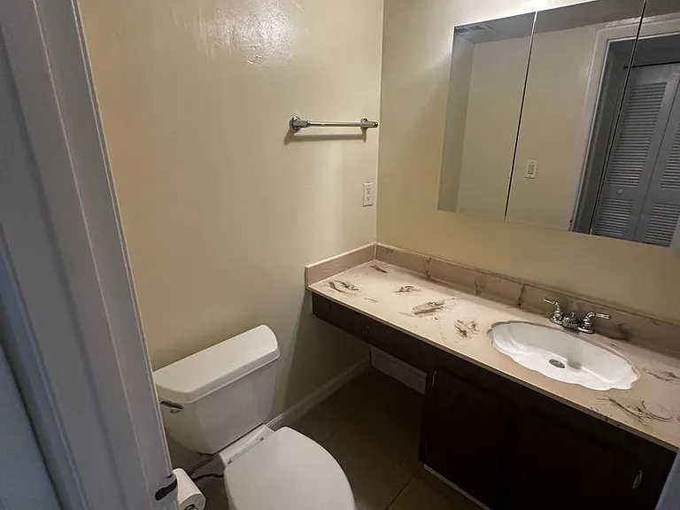2811 SW Archer Rd #Z251 — Photo 15