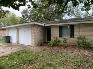 9585 Doty St, Beaumont, TX 77707