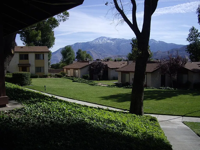 1329 Vista Serena Dr — Photo 17