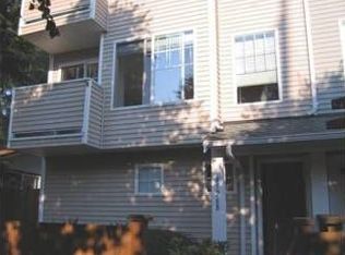 8526B Midvale Ave N, Seattle, WA 98103