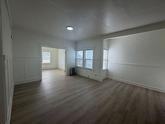 3rd image of 71 10th St APT 302