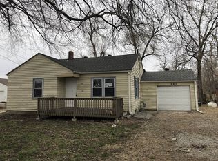 1940 NE Madison St, Topeka, KS 66608