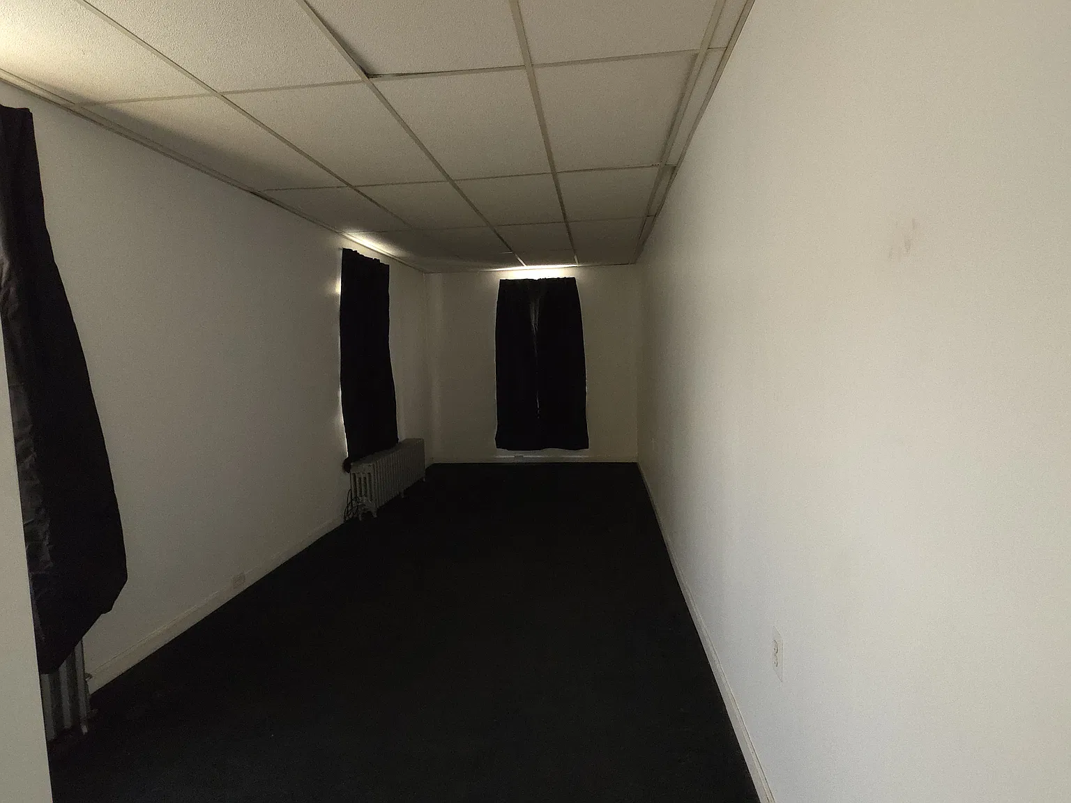 2 bed, 1000 sqft, $1,350 — Photo 3