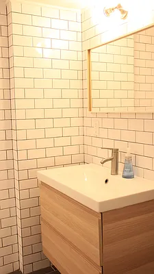 Rented by True Real Estate Group | media 9