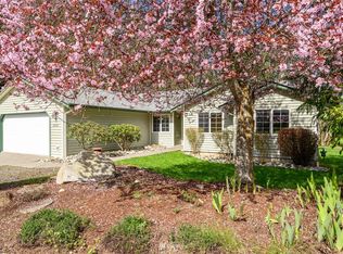 2420 37th St, Anacortes, WA 98221