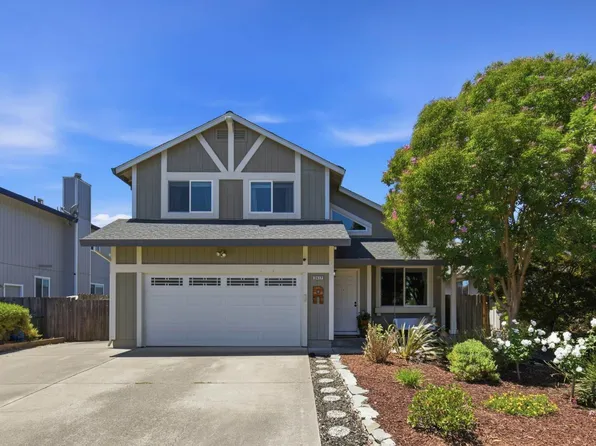2417 Lemur Street, Santa Rosa, CA 95401