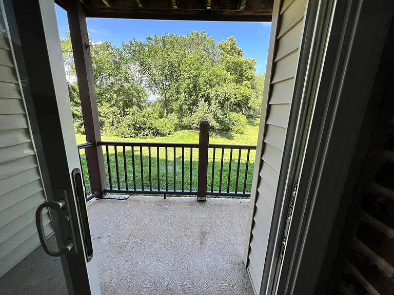 17087 Sandalwood Creek Dr #B — Photo 11