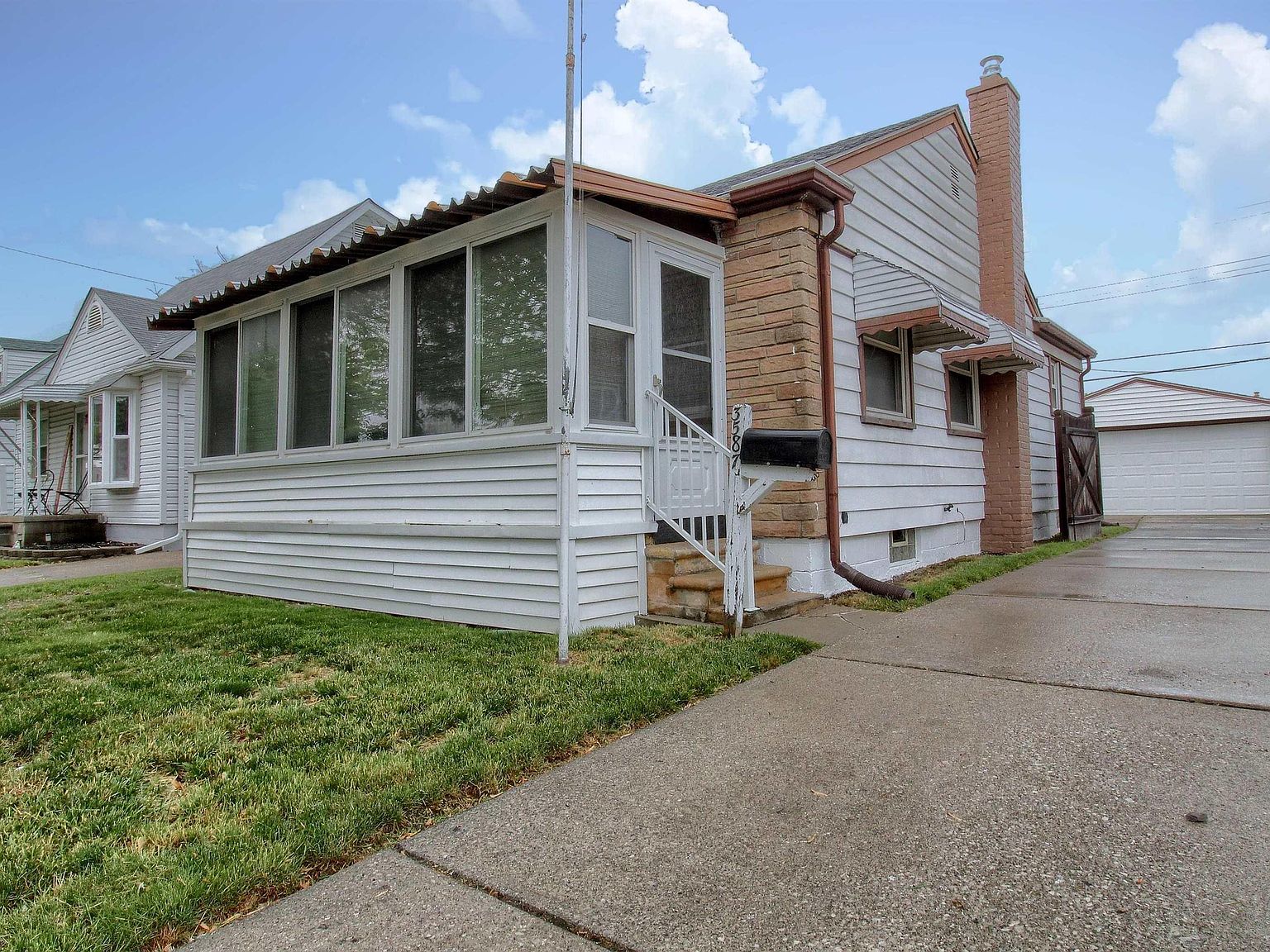 3587 23rd St, Wyandotte, MI 48192 Zillow