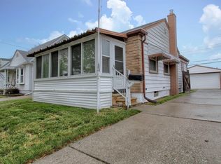 3587 23rd St, Wyandotte, MI 48192