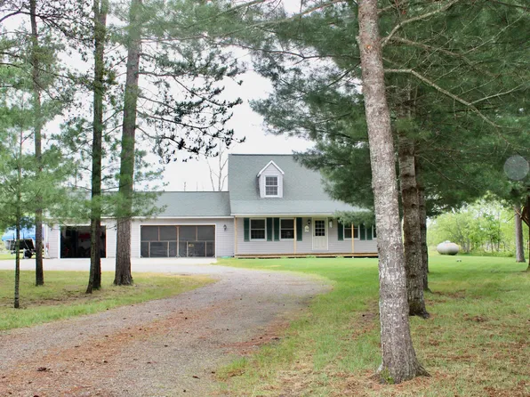 2058 N Manistee River Rd, Grayling, MI 49738