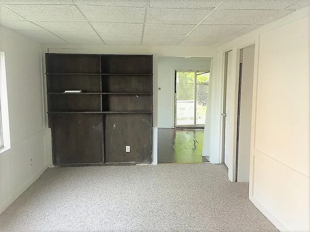 1821 Realty Ave photo 1