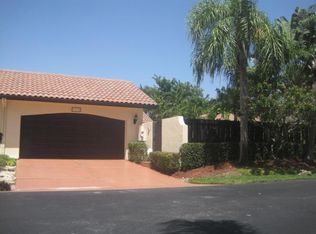 21698 San Simeon Cir, Boca Raton, FL 33433