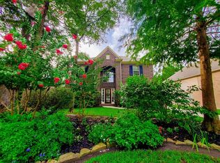 127 S Bluff Creek Cir, Spring, TX 77382