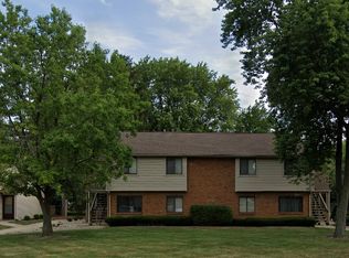 1617 Lyndhurst Dr APT A, Savoy, IL