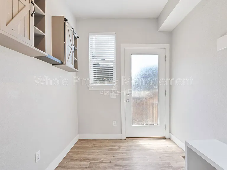 5829 N Beeler St — Photo 10