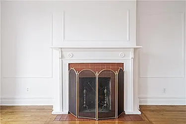 Sold by Avenue Sotheby's International Realty