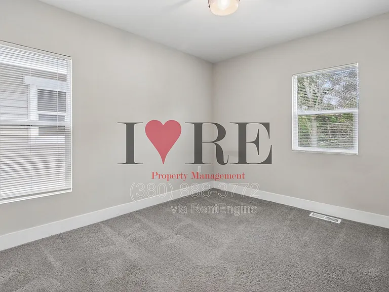 883 Studer Ave — Photo 20