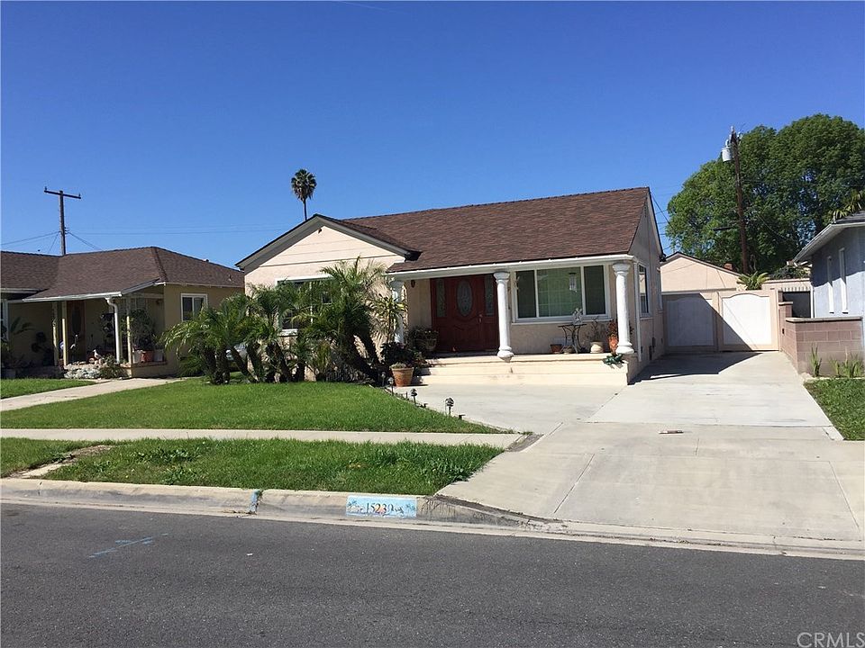 2nd image of 15239 Gerkin Ave
