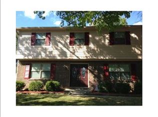 4656 Royal Oak Ln, Carmel, IN