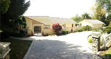 1st image of 10591 Apple Ln