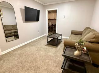 3309 Silverside Rd #B, Wilmington, DE 19810