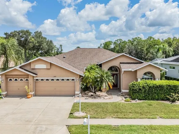 1437 Winding Willow Dr, New Port Richey, FL 34655