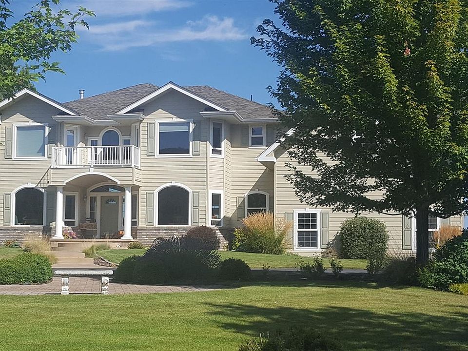1st image of 2942 NW Century Dr