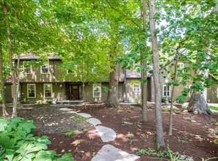 963 S Butternut Cir, Frankfort, IL 60423