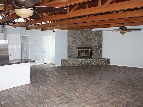 4th image of 105 Grand Lagoon Shores Dr