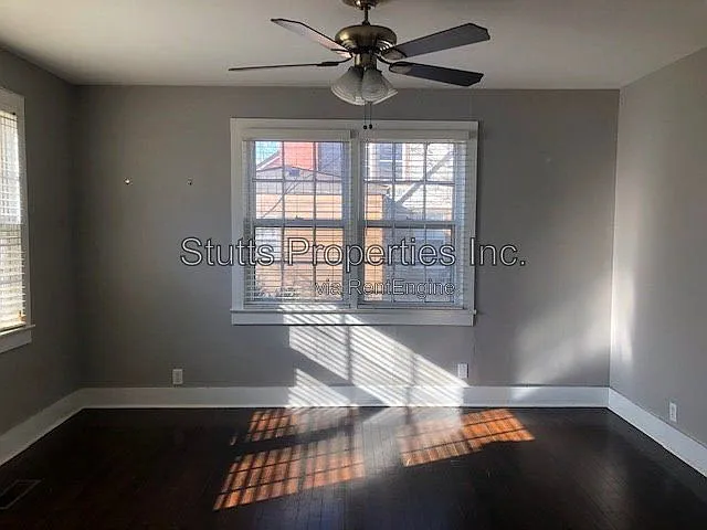 3 bed, 1.0 bath, 1200 sqft, $1,195 — Photo 4