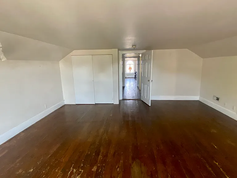 100 W Main St #5 — Photo 10