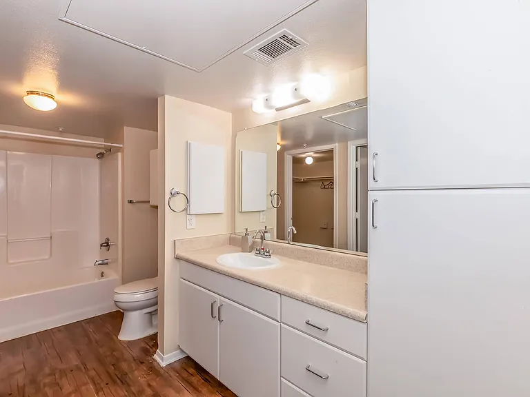 Wright Senior Apartments — Photo 58
