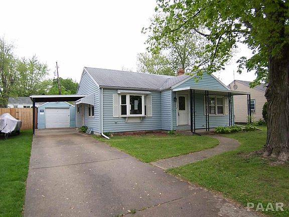 2nd image of 1109 E Wilson Ave