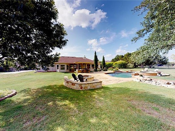 4th image of 1800 Palo Alto