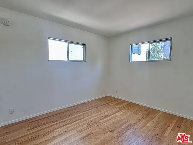 502 Westminster Ave #2 — Photo 20